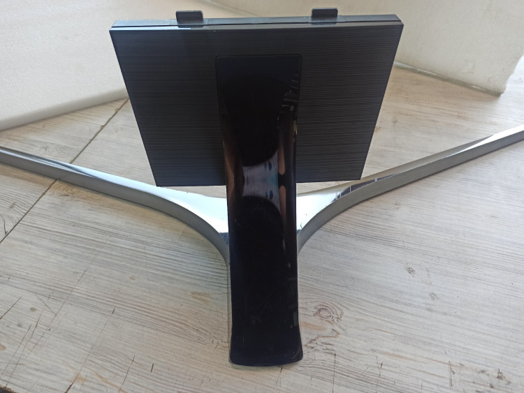 Подставка для телевизора Samsung UE55MU6400 