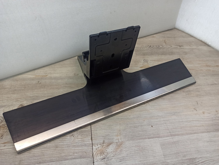 Подставка для телевизора Samsung ue50hu7000 есть царапины  