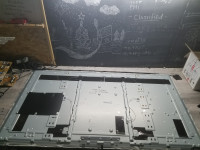 ПОДСВЕТКА В СБОРЕ С РАССЕИВАТЕЛЕМ TX-65XFR600 TZLP247EFAA 18054MA003826 РАССЕИВАТЕЛЬ ПОВРЕЖДЕН, ПОДСВЕТКА ЦЕЛАЯ