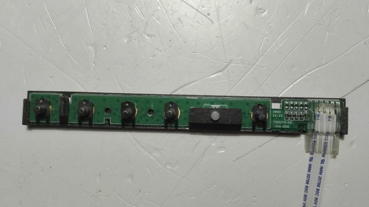 715G5779-K01-000-004K